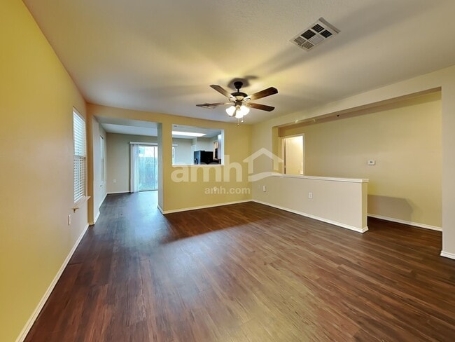 Building Photo - 6733 Doyal Dr