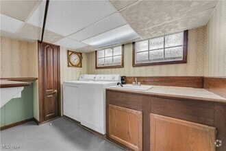 Building Photo - 5807 Orchard Ave