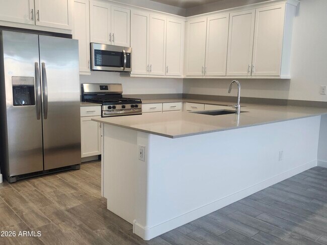 Building Photo - 24924 N 167th Ave