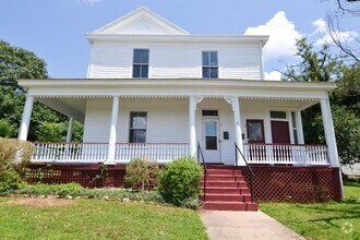 Building Photo - 470 Rivermont Ave