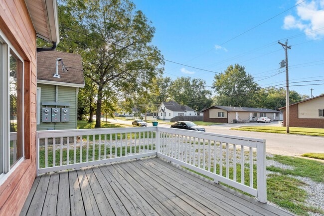 Foto del edificio - Modern 2 Bed | 1 Bath Home