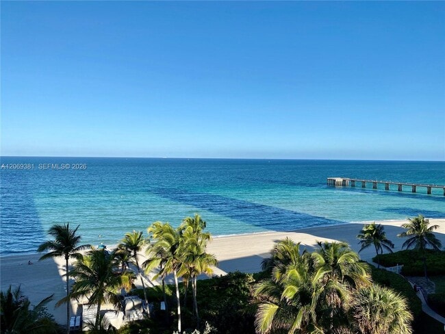 Foto del edificio - 16901 Collins Ave