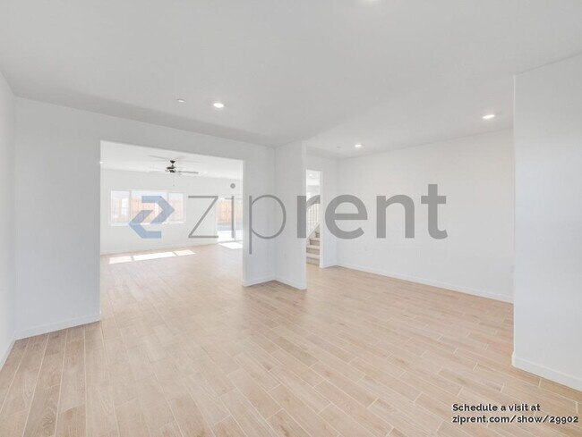 Foto del edificio - 1753 N Mitchell St