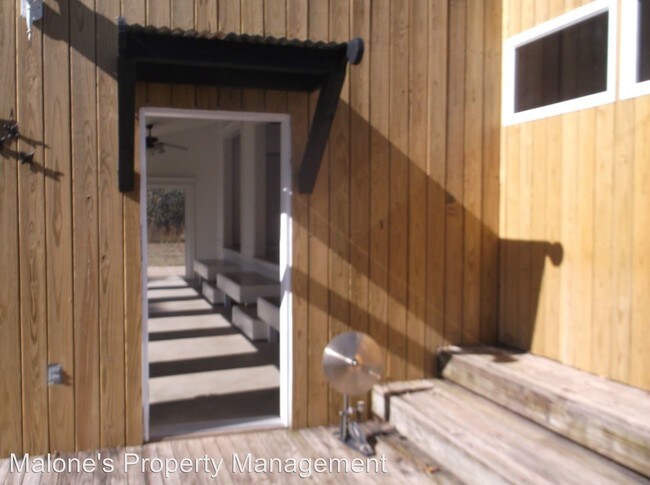 Building Photo - 2 br, 2 bath House - 21334 Pecan Valley Rd