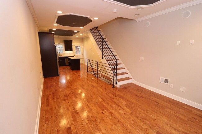 Building Photo - Newer Construction 3 Bedroom House W/ Roof...