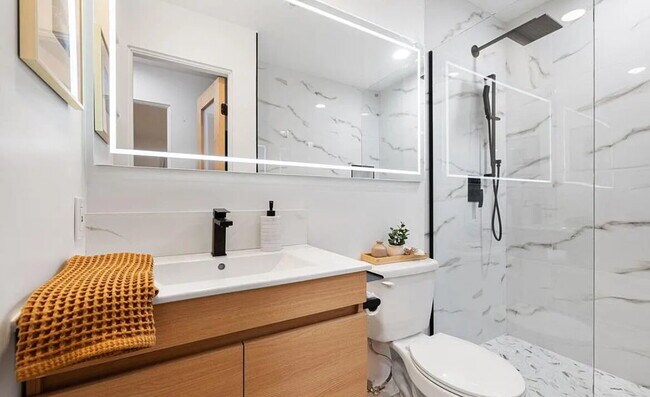 Foto del edificio - If you want the nicest unit on the market ...