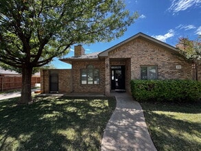 Building Photo - 10320 Knoxville Pl