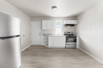 Foto del edificio - 1217 Pineview St
