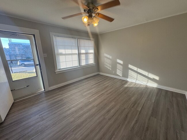 Foto del edificio - 2 Bedroom Rental Available on Sunset!