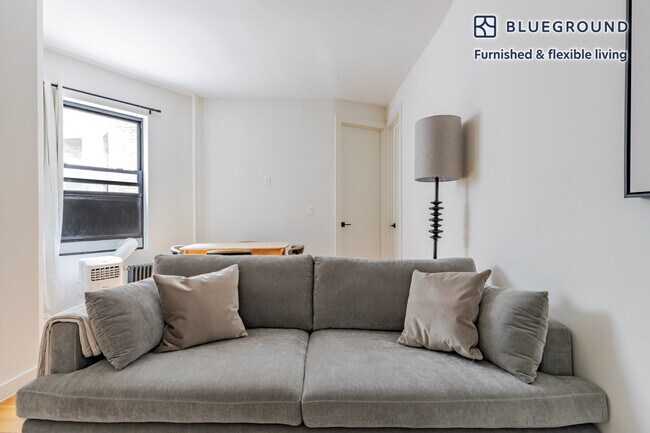 Foto del edificio - 308 E 78th St