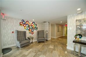Foto del edificio - 10701 Gulf Shore Dr