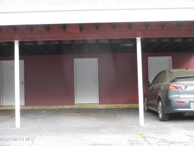 Building Photo - 52D Cambridge Ct