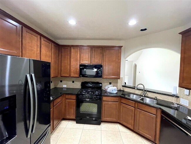 Building Photo - 26307 Landover Hills Ln