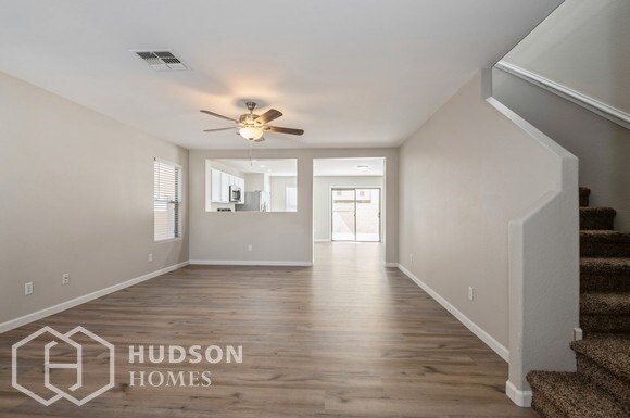 Foto del edificio - NOW AVAILABLE! - 6381 W Barbara Ave, Glend...