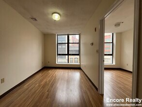 Building Photo - 81 Essex St