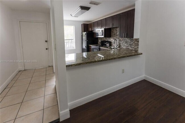Foto del edificio - 2 bedroom in Miramar FL 33025