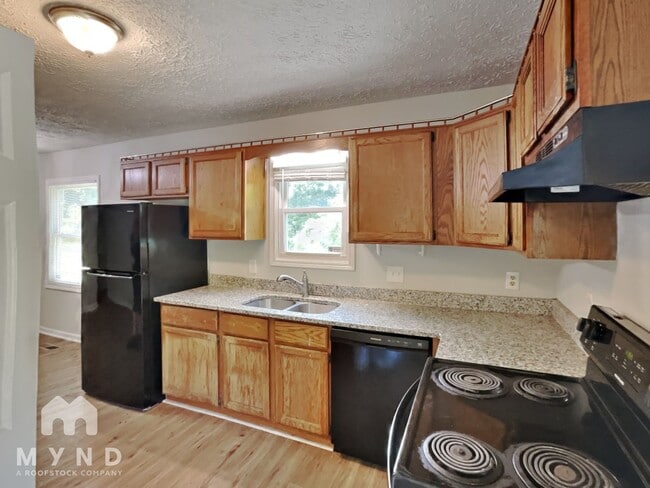 Building Photo - 7610 Denon Hills Dr