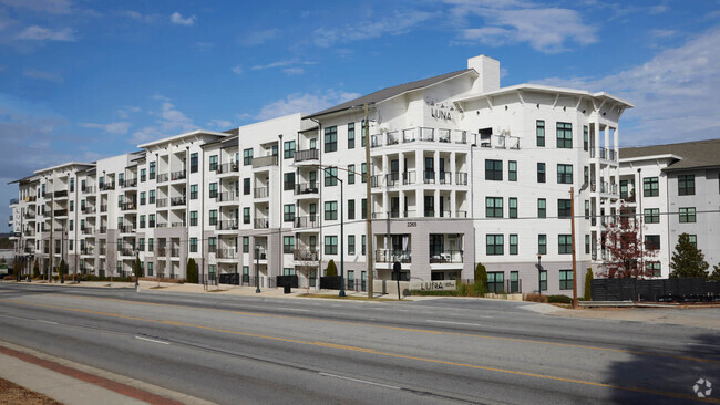 Building Photo - Luna Upper Westside