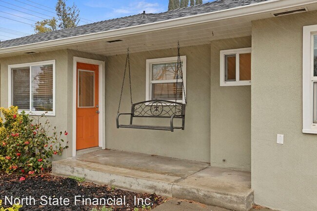 Building Photo - 3 br, 2 bath House - 1542 Overholtzer Drive