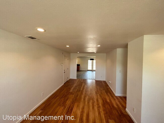 Building Photo - 4 br, 2 bath House - 2628 Del Paso Blvd.