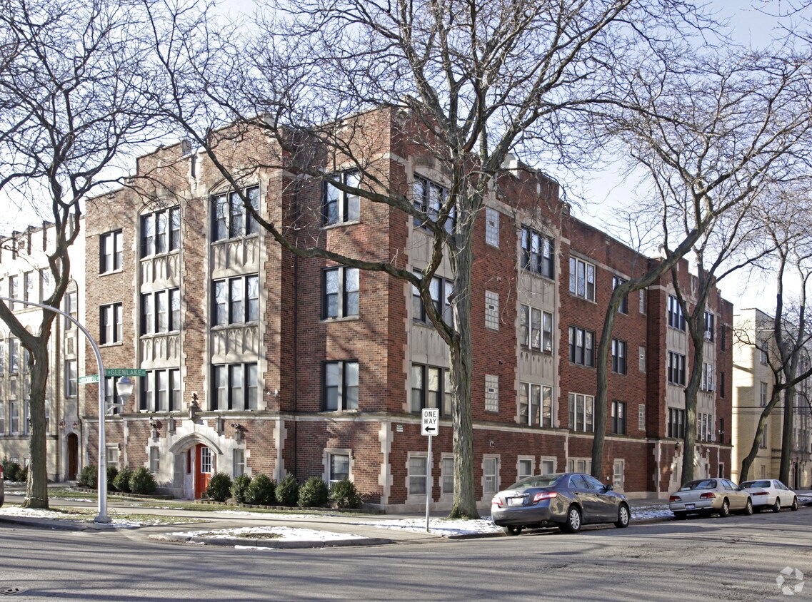 Primary Photo - 6054-6058 N Rockwell St