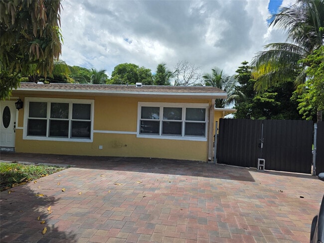 Foto del edificio - 4031 NE 8th Ave