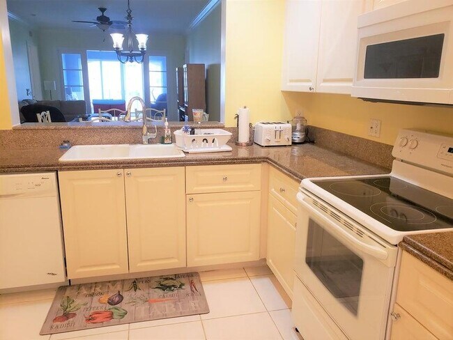 Foto del edificio - 18 Harbour Isle Dr W