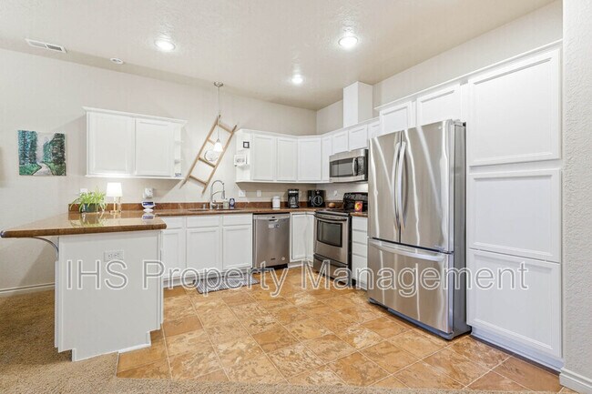 Foto del edificio - 9417 Vincenzo Dr