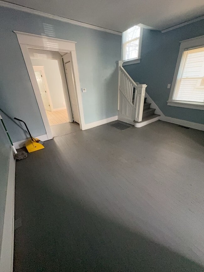 Building Photo - 424-426 Lexington Ave