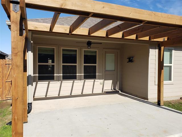 Foto del edificio - 14557 Serrano Ridge Rd