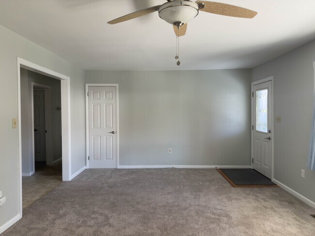 Foto del edificio - 837 Martin Ave