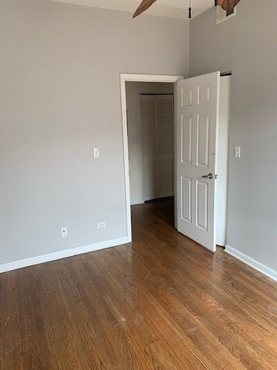 Bedroom - 5144 S King Dr