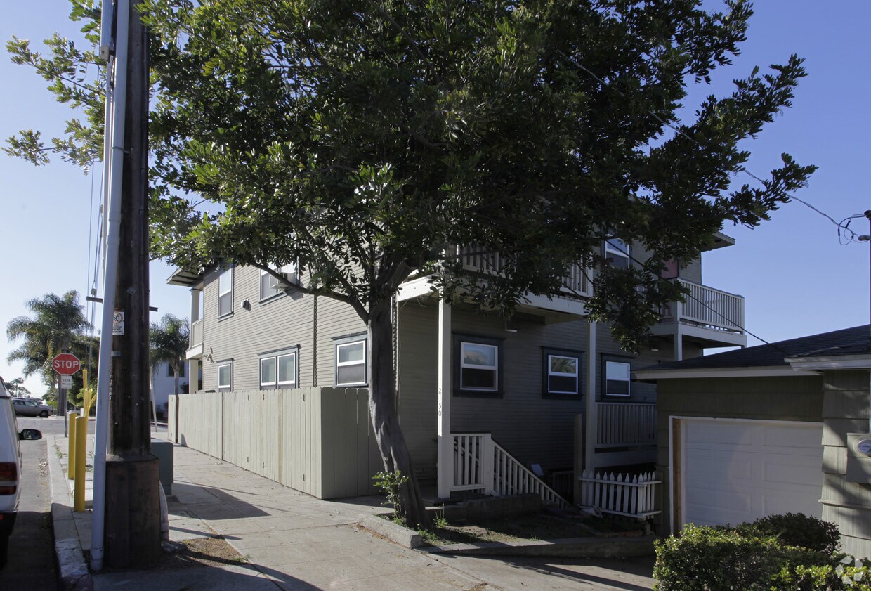 Building Photo - 2140-2148 B St