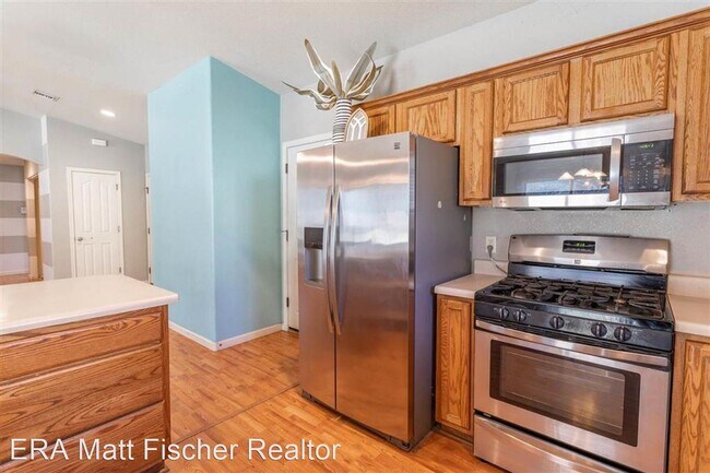Foto del edificio - 4 br, 2 bath House - 7627 E 27TH ST