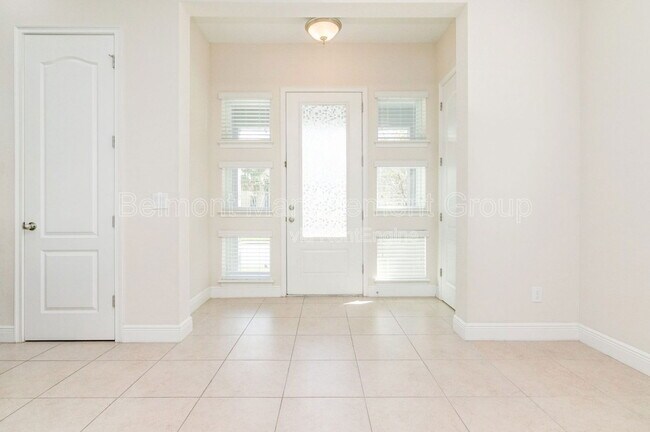 Photo - 8567 Pinter St Townhome