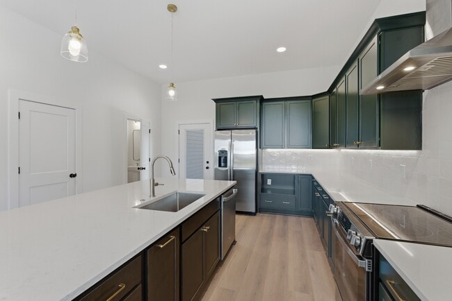 Photo - 626 40th Ave N Townhome