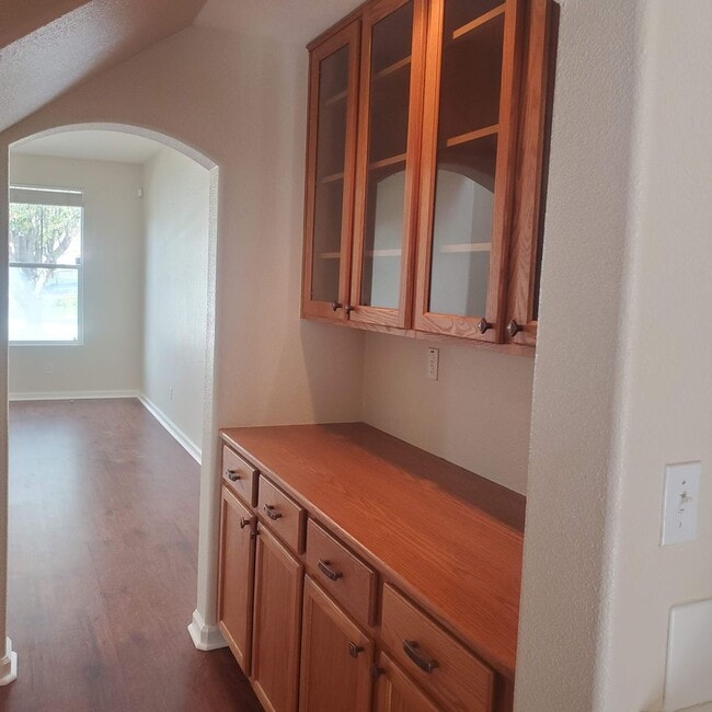 Beautiful Garin Ranch 4/2.5 Great House, House Rental in Brentwood, CA