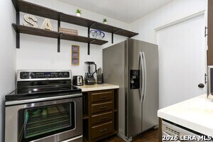 Foto del edificio - 1015 Cerro Alto Dr