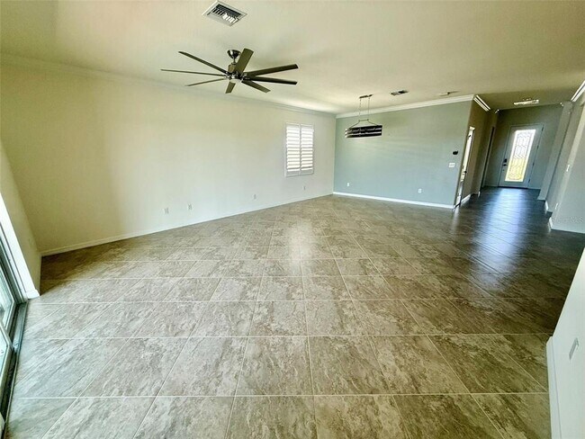 Foto del edificio - 15153 Spanish Point Dr