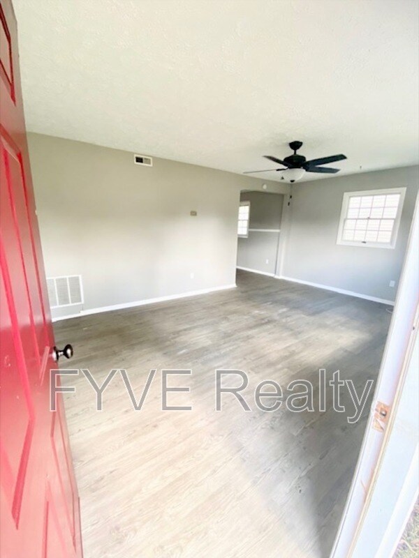 Foto del edificio - 4538 St Anthony Ln