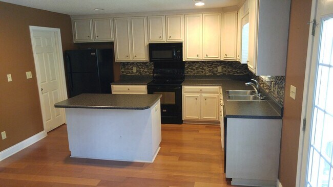 Building Photo - 126 Brookfair Ln