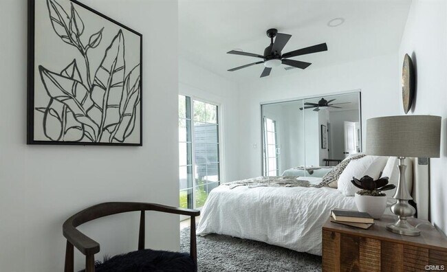 Foto del edificio - 12812 Greene Ave