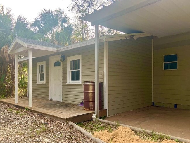 Building Photo - Available April - SHORT TERM