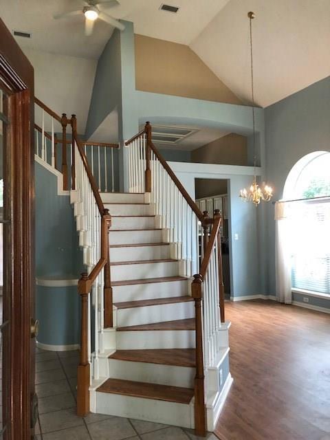 Foto del edificio - 12838 Regal Pine Ln