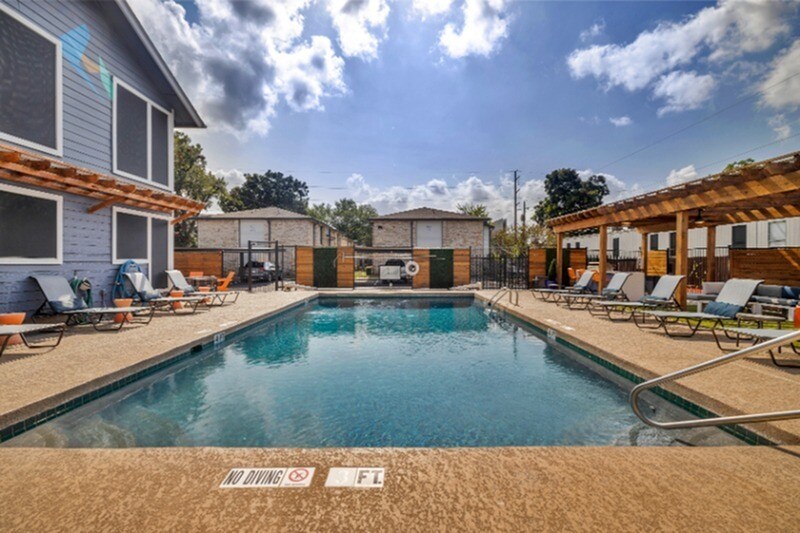 Summit at Hyde Park Apartments 5200 N Lamar Blvd Austin, TX