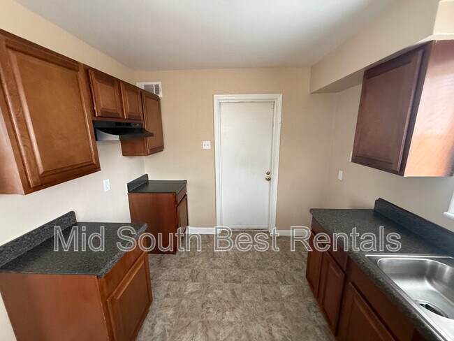 Foto del edificio - 1445 Catherine St