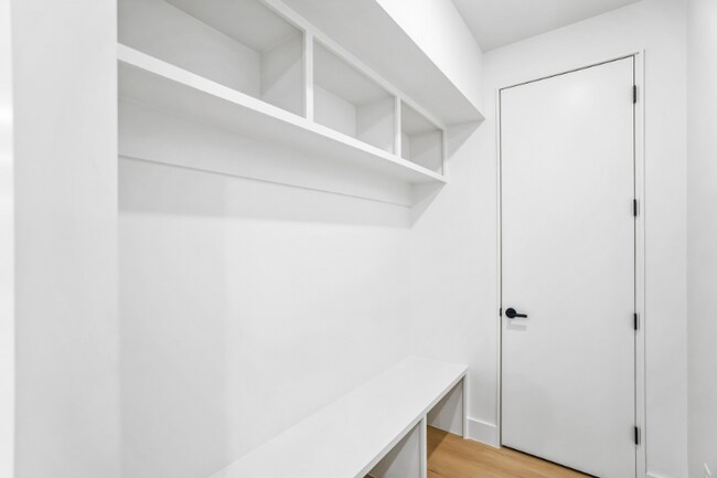 Foto del edificio - 808 Culpepper Ln