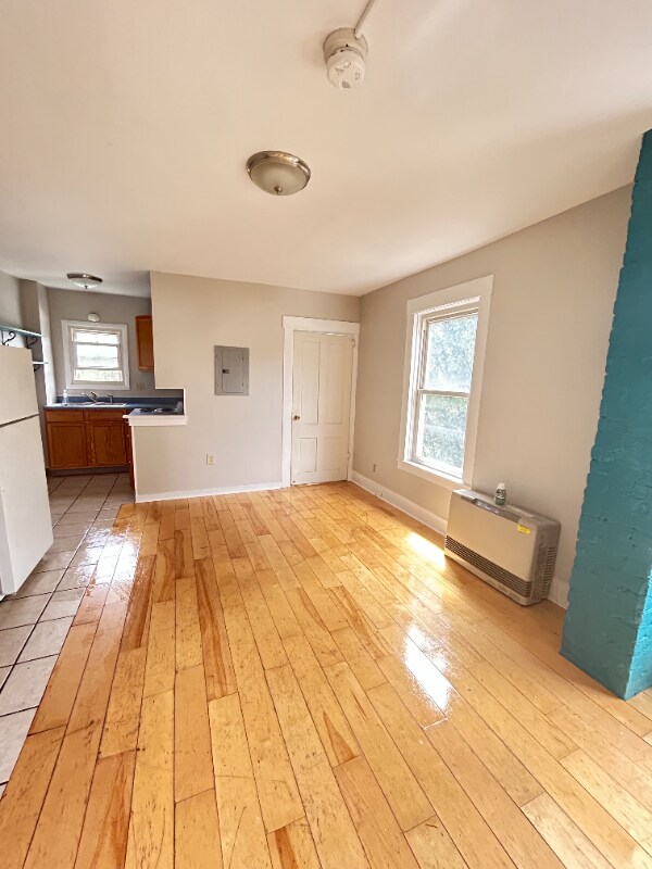 154 N Seminary St Unit 2, Barre, VT 05641 Room for Rent in Barre, VT