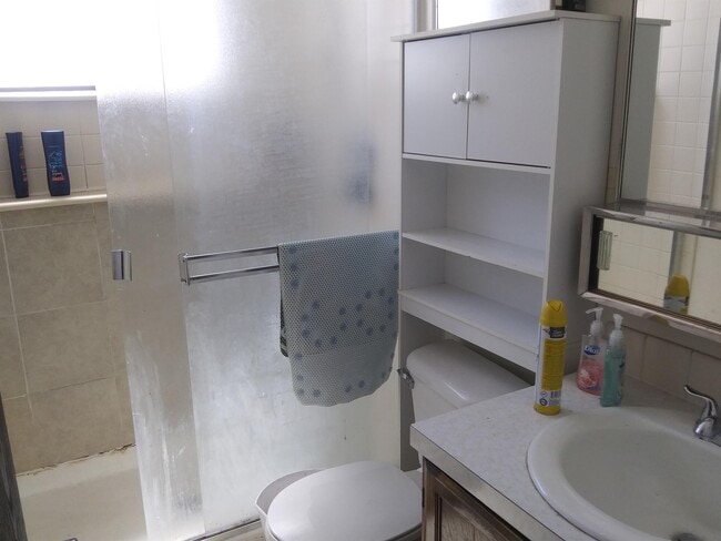 Foto del edificio - 1519 Glen Haven Dr