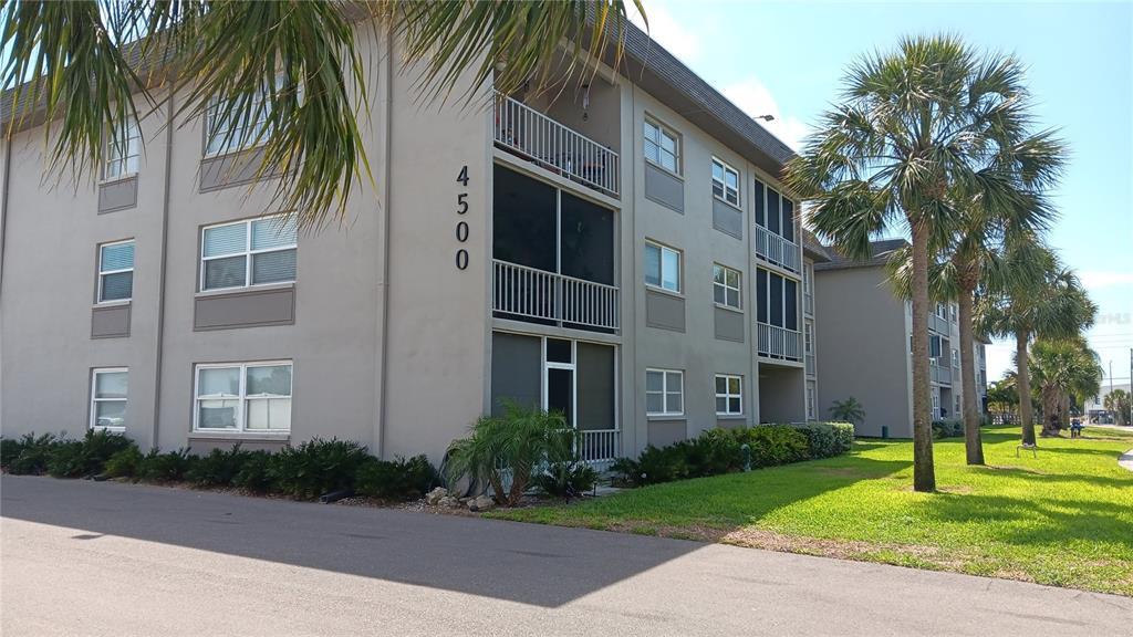 4500 37th St S Unit 209, Saint Petersburg, FL 33711 Condo for Rent in